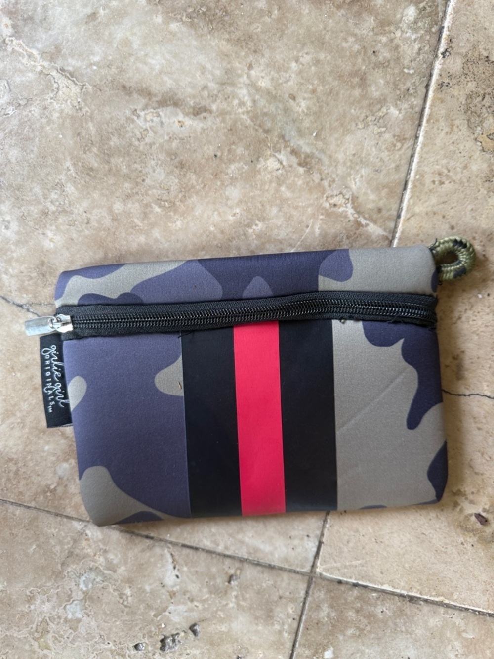 GIRLIE GIRL neoprene camouflage small bag NWOT - Picture 6 of 6
